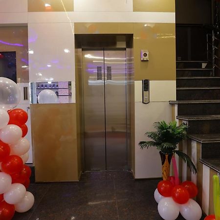 Hotel Bliss Zirakpur Esterno foto
