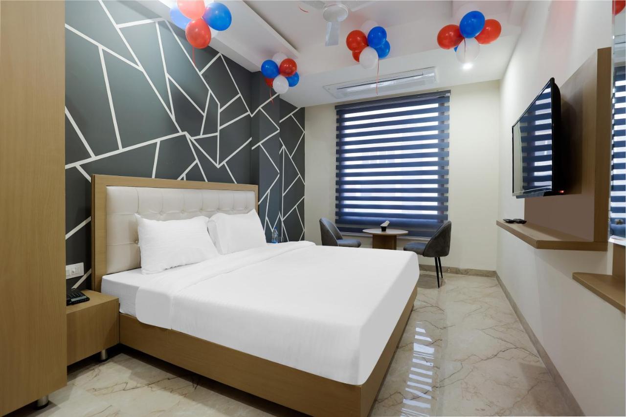 Hotel Bliss Zirakpur Esterno foto