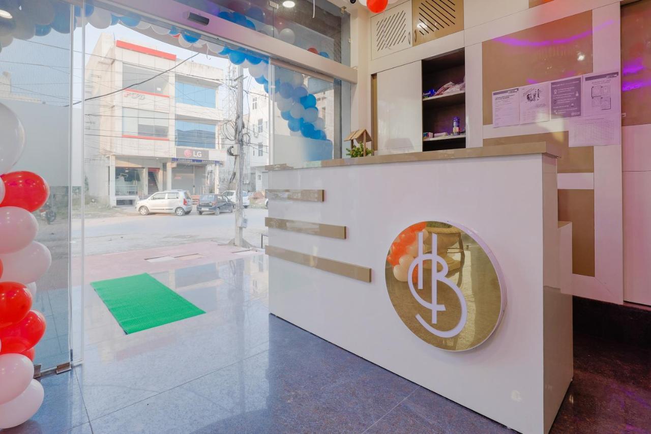 Hotel Bliss Zirakpur Esterno foto