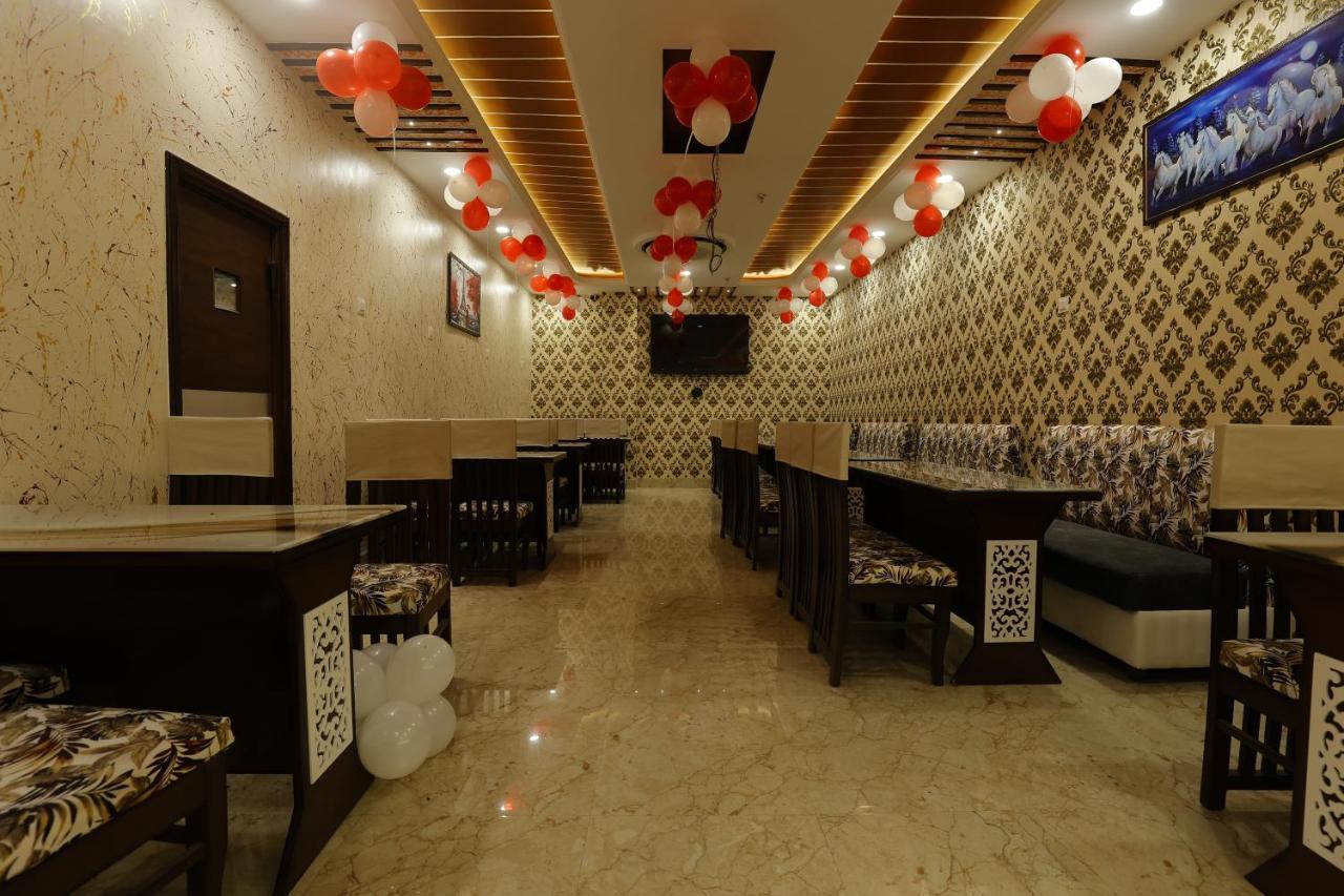 Hotel Bliss Zirakpur Esterno foto