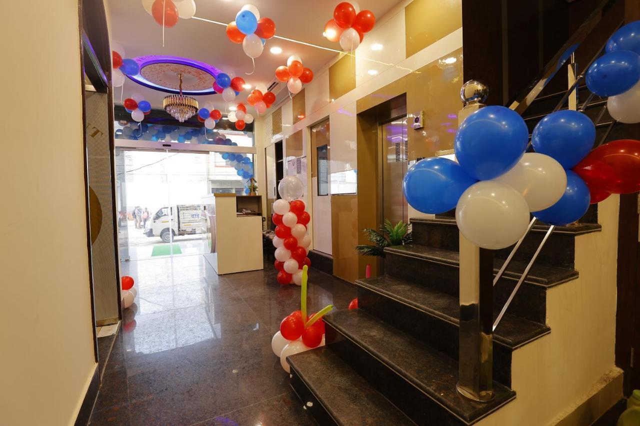 Hotel Bliss Zirakpur Esterno foto